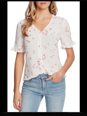 Cece  Floral V-Neck Ruffle Sleeve Blouse
